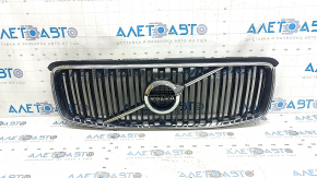 Решетка радиатора grill со значком Volvo XC90 16-19 черная, обрамление хром, без камеры, тычки
