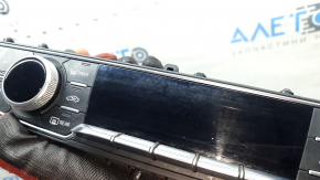 Управление климат-контролем Audi Q7 16-23 с экраном, потерт