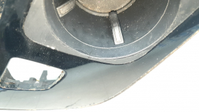 Ornamente consolă centrală Audi Q7 16-19, negru lucios, cu suporturi de pahare, lustruibilă, suporturi de pahare crăpate, denivelări