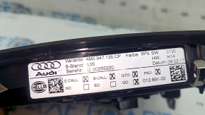 Плафон освещения передний в сборе Audi Q7 16-18 под панораму, черный, царапины