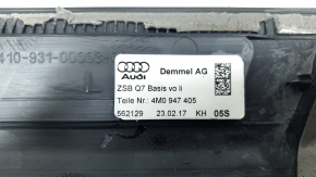 Накладка порога передняя левая внешняя Audi Q7 16-26 черная с хромом, подсветка, царапины