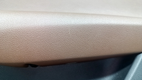 Panou ușă spate dreapta negru pentru Audi Q7 16-19, inserție din piele maro, ornamente din lemn negru lucios și închis la culoare, BOSE, sub cortină, cotieră din piele maro cu mâner, zgârieturi, îndoitură