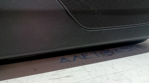 Panou ușă stânga față negru pentru Audi Q7 16-19, inserție din piele maro, ornamente din lemn negru lucios și închis la culoare, BOSE, cotieră din piele maro cu mâner, zgârieturi, îndoitură