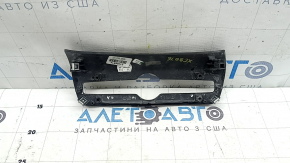 Накладка передней панели центральная нижняя Volvo XC90 16-23 под дерево береза, глянец
