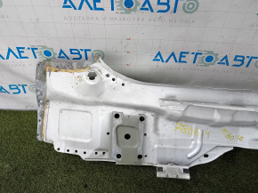 Задняя панель Volvo XC90 16-26 отпилена, белая