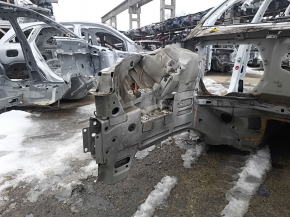 Четверть передняя правая Volvo XC90 16-23 на кузове, белая, тычка