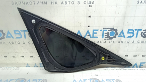 Форточка глухое стекло задняя правая Honda Accord 18-22 хром, царапины на хроме