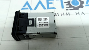 Hub USB Toyota Camry v70 21-24