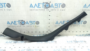 Накладка порога внутренняя задняя правая Audi A4 B9 17-25 черная, царапины