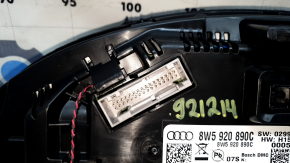 Щиток приборов Audi A4 B9 17-25 большой дисплей, 134к, царапины