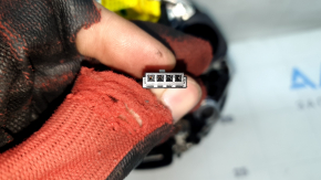 Airbag volan gri Audi A4 B9 17-25, suportul este defect.