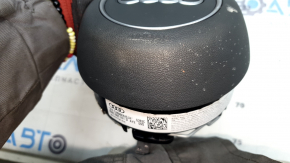 Airbag volan gri Audi A4 B9 17-25, suportul este defect.