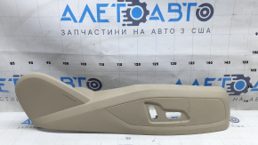 Накладка боковая пассажирского сидения правая Audi A4 B9 17-25 бежевая, царапины