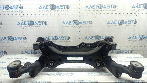 Microfisuri la subcadru spate Audi A4 B9 17-25 AWD, 2 cutii de viteze S/B și 2 cutii S/B, ruginite