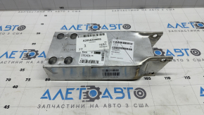 Клык усилителя переднего бампера правый Mercedes C-class W205 15-21