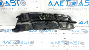 Решетка переднего бампера левая Audi A6 C7 16-16 хром молдинг, песок