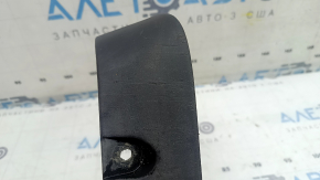 Брызговик передний правый Kia Niro 17-18 HEV, PHEV структура, потерт