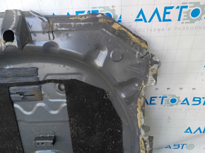 Корыто багажника Ford Escape MK4 20-26 высверлено