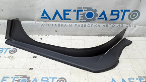 Накладка крышки багажника левая BMW 3 G20 19-26 на кузове, трещины