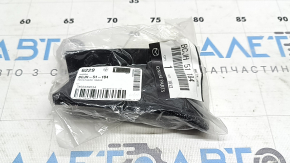 Накладка фонаря внешнего крыло левого Mazda 3 19-22 4d