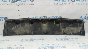 Накладка губы заднего бампера Kia Niro 17-19 HEV, PHEV царапины, сломаны крепления