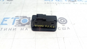 Кнопка закрытия двери багажника BMW X3 F25 11-17 с блокировкой
