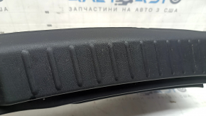 Накладка проема багажника Mazda CX-5 22-24 черная, царапины