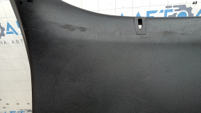 Обшивка двери багажника нижняя Mazda CX-5 17-24 черная, потерта