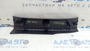 Накладка порога задняя левая Mazda CX-5 17-24 черная, царапины