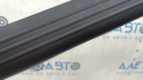 Накладка порога передняя левая Mazda CX-5 17-24 черная, царапины