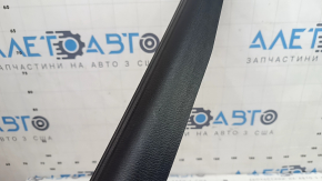 Ornamente prag ușă față dreapta negre Mazda CX-5 17-24, zgârieturi
