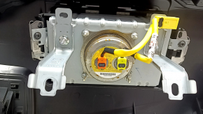 Торпедо передняя панель с AIRBAG Mazda CX-5 17-24 черная