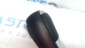 Ручка КПП Mazda CX-5 17-25 кожа черная, царапины