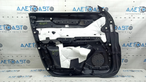 Обшивка двери карточка передняя правая Mazda CX-5 17-23 черная, с черной вставкой кожа, подлокотник кожа черный, молдинг под темное-серое дерево, под химчистку