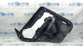 Panou ușă spate dreapta negru Mazda CX-5 17-23 cu inserție din piele neagră, cotieră din piele neagră, ornament din lemn închis la culoare, zgârieturi, urme de zgârieturi pe ornament
