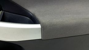 Panou ornamental ușă, față dreapta, Toyota Prius 30 10-15, negru cu inserție din material textil gri închis, cotieră din material textil gri închis, ornament gri, cu mâner, zgârieturi, element de fixare rupt