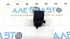 Кнопка открытия перчаточного ящика бардачка нижнего Toyota Prius 30 10-15 черная