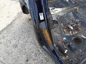 Закат заднего крыла правый Toyota Prius 30 13-15 на кузове, черный, замят, тычка