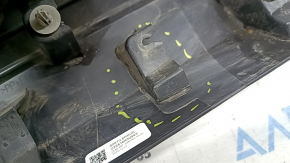 Ornament ușă dreapta față inferioară pentru Nissan Rogue 21-23 fabricat în SUA