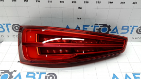 Фонарь левый Audi Q3 8U 16-18
