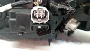 Поворотник ДХО правый Nissan Rogue 21-26 галоген + LED us built