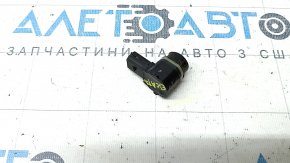 Парктроник переднего бампера Ford Escape MK3 17-19 внешний