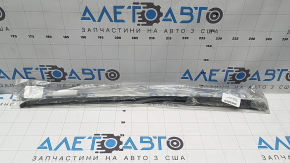 Молдинг лобового стекла правый Kia Sorento 16-20