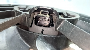 Диффузор кожух радиатора в сборе Ford Escape MK3 17-19 рест 1.5T 2.0T без резисторов, 6 заслонок