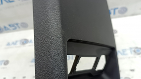 Накладка центральной консоли задняя Jeep Grand Cherokee WL 22-26 черная под USB Hub и кнопки подогрева заднего ряда, 2 части, царапины