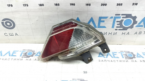 Отражатель заднего бампера правый Toyota Rav4 16-18