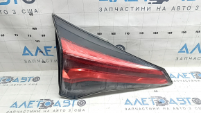 Фонарь внутренний дверь багажника левый Toyota Rav4 16-18 LED, запотевший