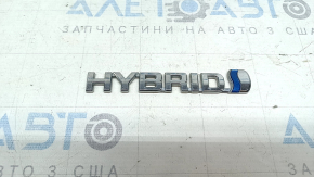 Emblema cu inscripția "hibrid" de pe ușa portbagajului Toyota Rav4 13-18 hibrid