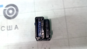 Кнопка удержания полосы Toyota Rav4 16-18