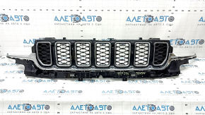 Решетка радиатора grill в сборе Jeep Grand Cherokee WL 21-26 тип 1, черный глянец, хром, царапины, отходит молдинг